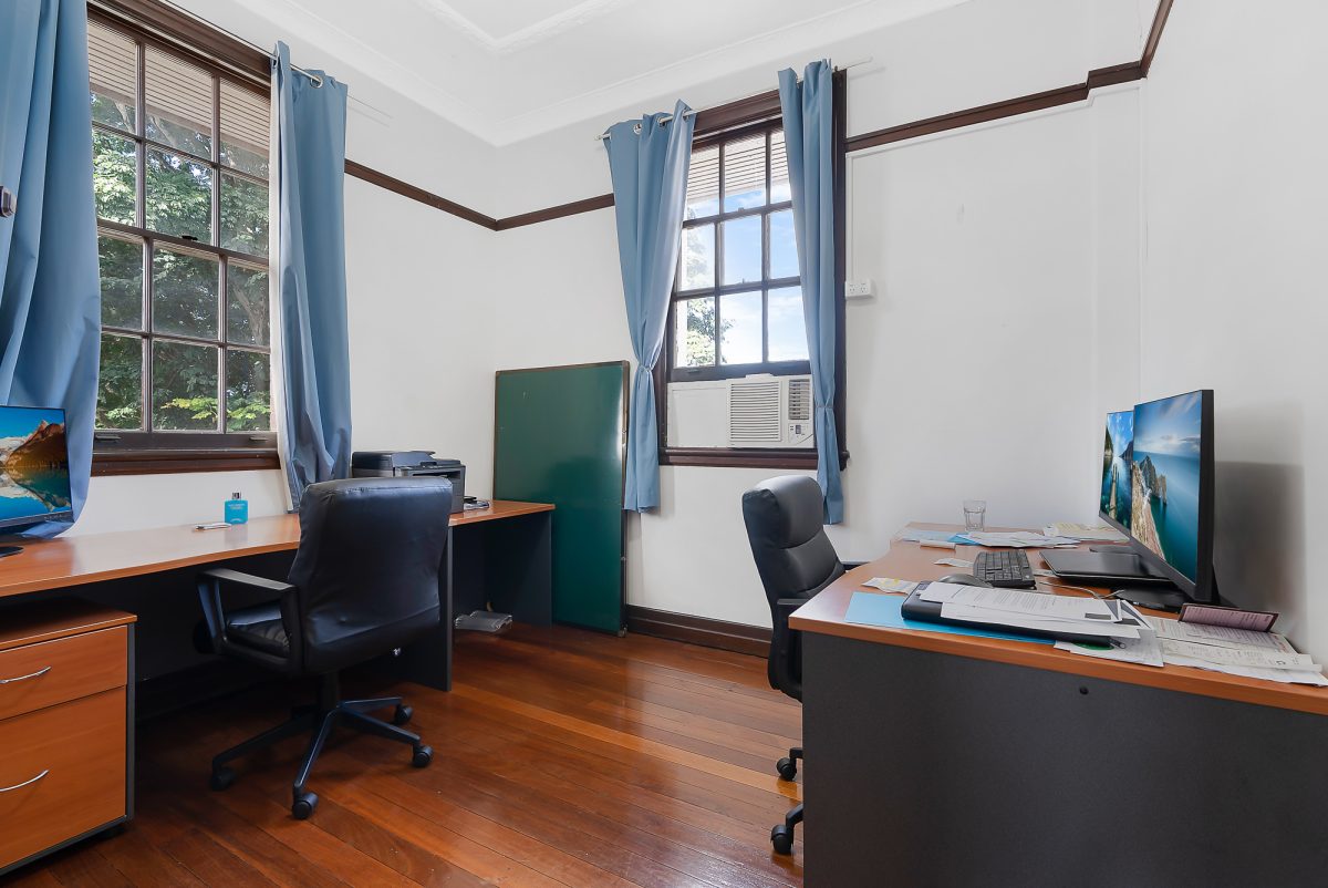 Affordable Private Office New Farm