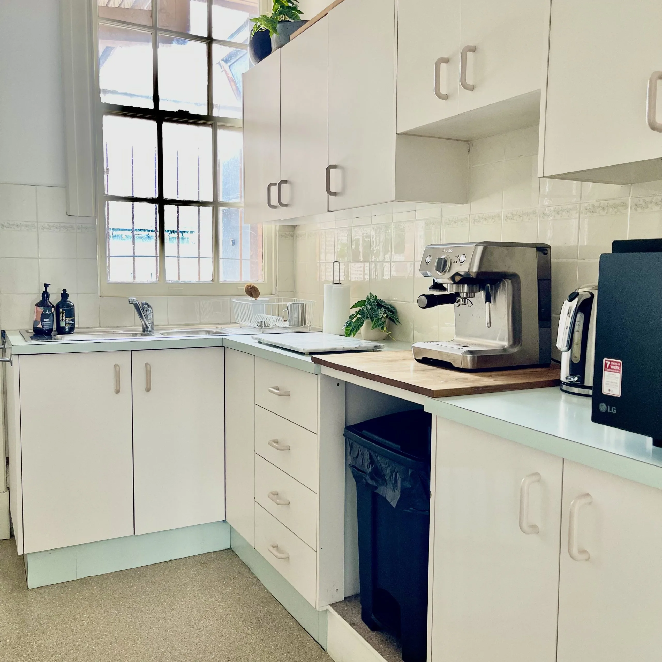 Breakout space and phone booth at Salt Space Coworking